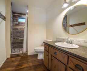 Cabin 4, Eagle Cap Chalets