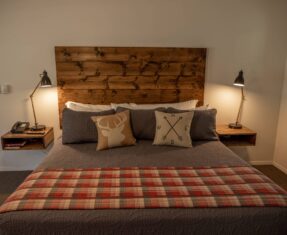 Cabin 4, Eagle Cap Chalets