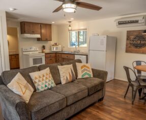 Cabin 5, Eagle Cap Chalets
