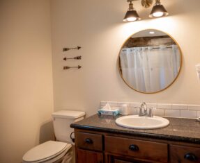 Honeymoon Cabin &#8211; 8, Eagle Cap Chalets