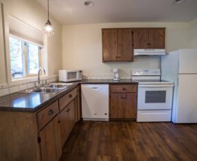 Cabin 3, Eagle Cap Chalets