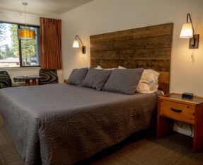 Accessible King Chalet, Eagle Cap Chalets